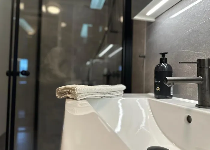 Appartement Lovely Fully Furnished