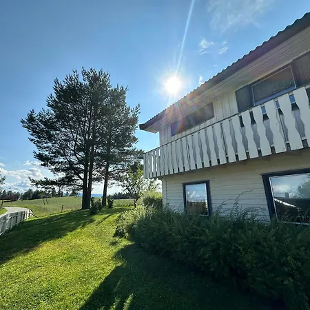 Appartamento Lovely Fully Furnished