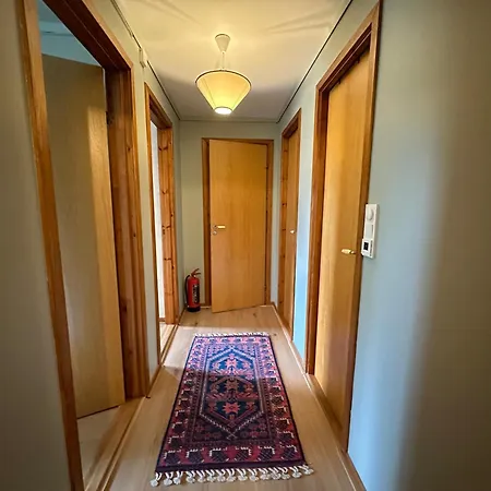 Lovely Fully Furnished Appartamento